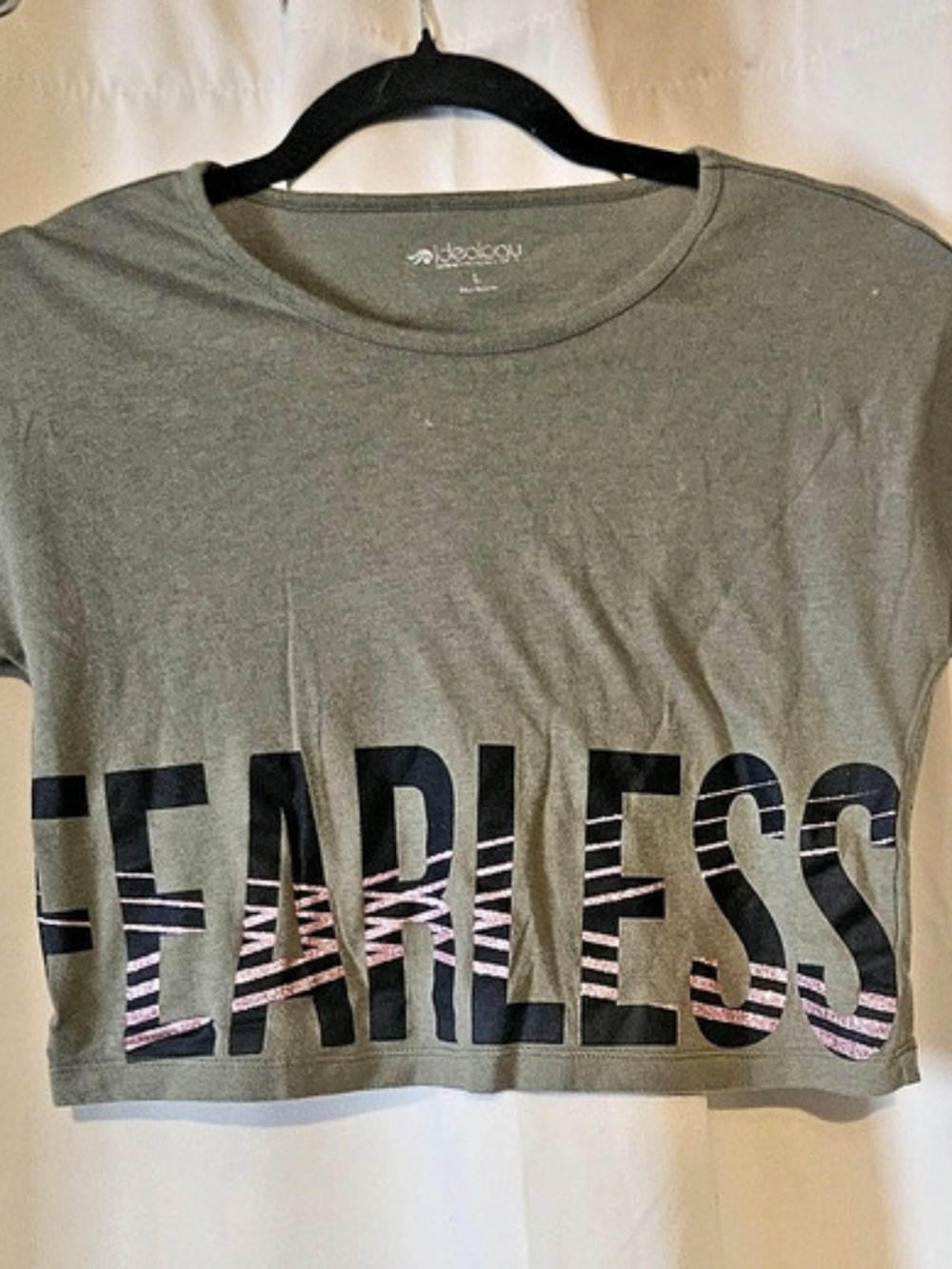 ideology Graphic Crop Tee in Green Large